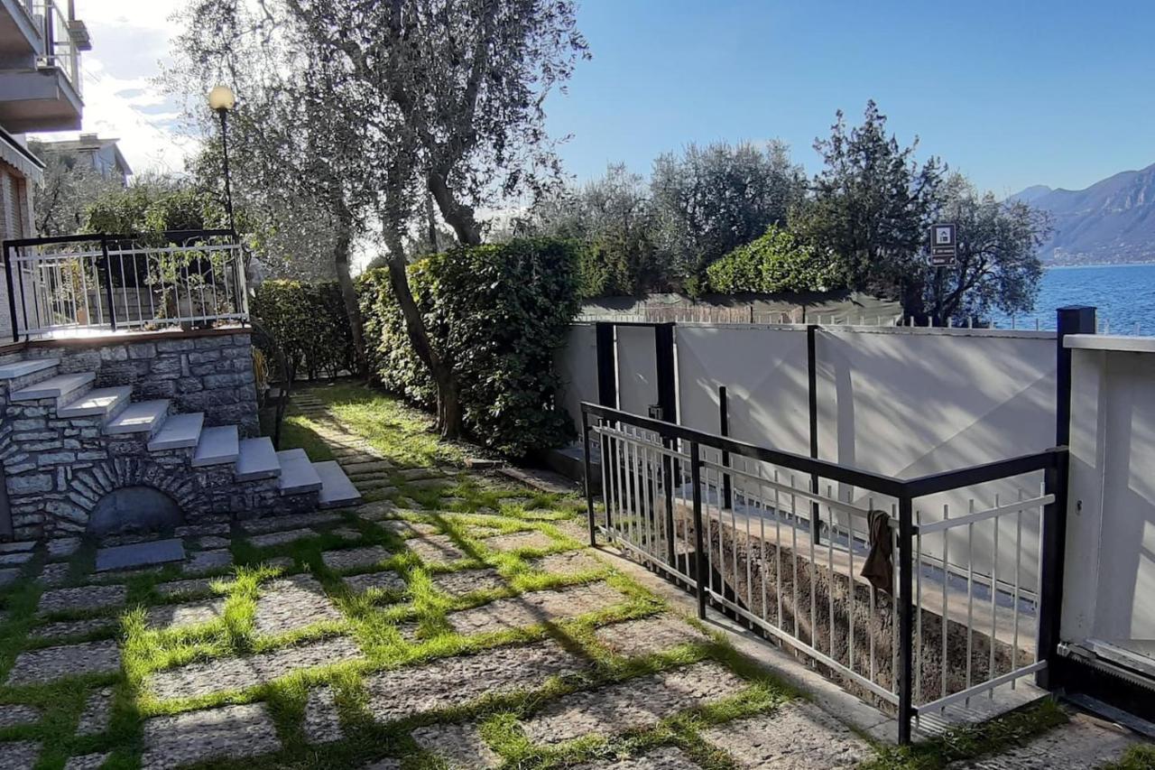 Villa Sul Lago Con Pontile Privato A Brenzone Sul Garda - Unique And Exclusive Eksteriør bilde