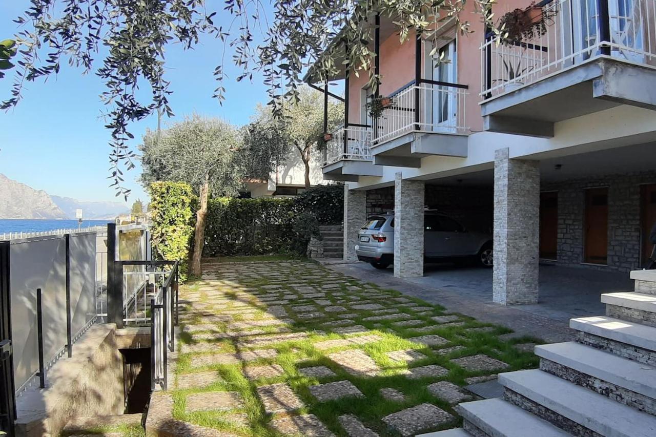 Villa Sul Lago Con Pontile Privato A Brenzone Sul Garda - Unique And Exclusive Eksteriør bilde