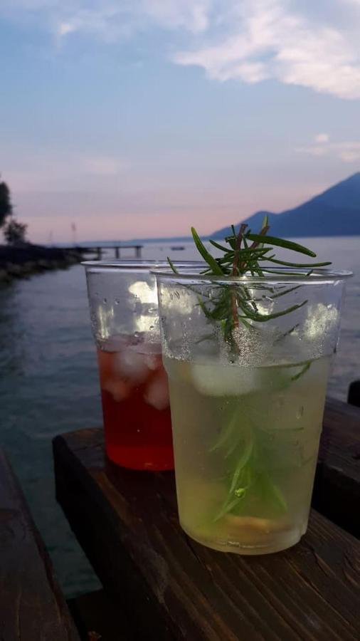 Villa Sul Lago Con Pontile Privato A Brenzone Sul Garda - Unique And Exclusive Eksteriør bilde