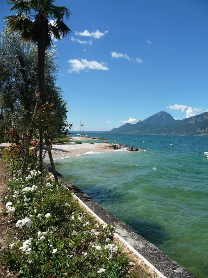 Villa Sul Lago Con Pontile Privato A Brenzone Sul Garda - Unique And Exclusive Eksteriør bilde