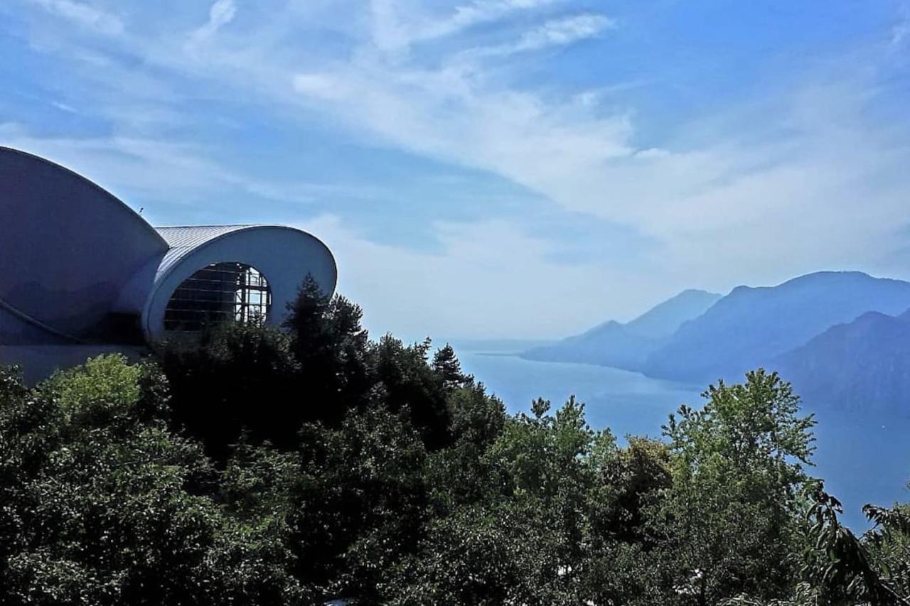 Villa Sul Lago Con Pontile Privato A Brenzone Sul Garda - Unique And Exclusive Eksteriør bilde
