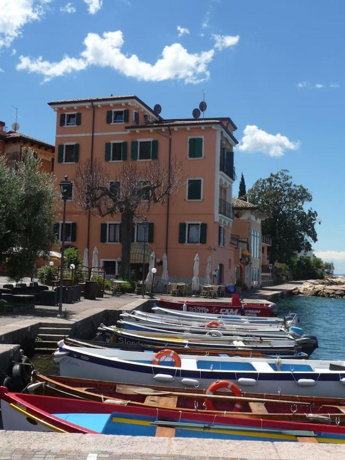 Villa Sul Lago Con Pontile Privato A Brenzone Sul Garda - Unique And Exclusive Eksteriør bilde