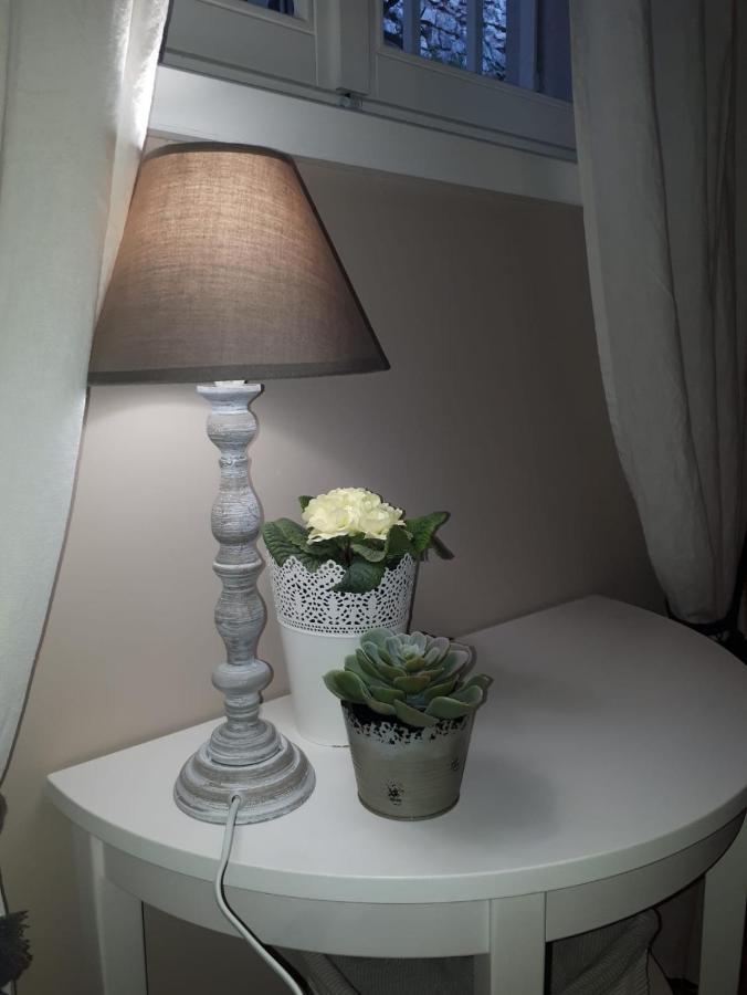 Villa Sul Lago Con Pontile Privato A Brenzone Sul Garda - Unique And Exclusive Eksteriør bilde